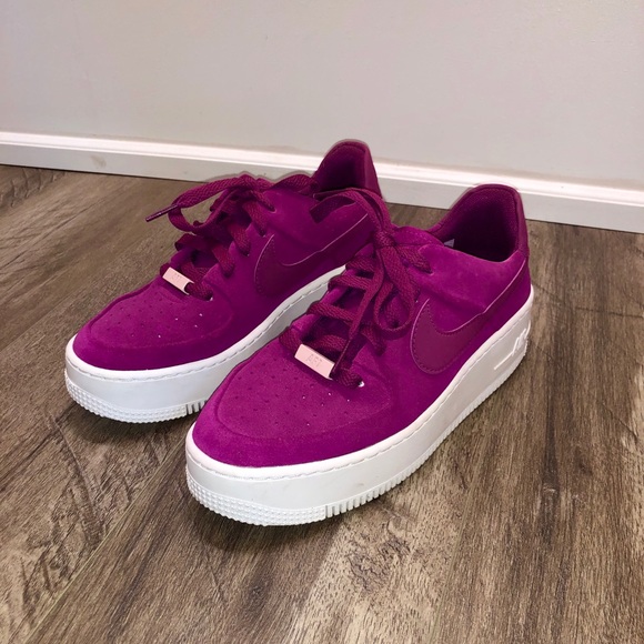 nike berry air force 1 sage trainers